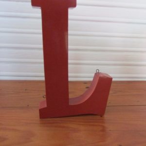 enseigne lettre L metal deco loft vue de face