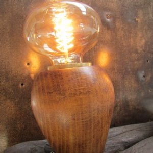 decoration luminaire style industriel lampe champignon creation Crea Broc and Co lampe allumee